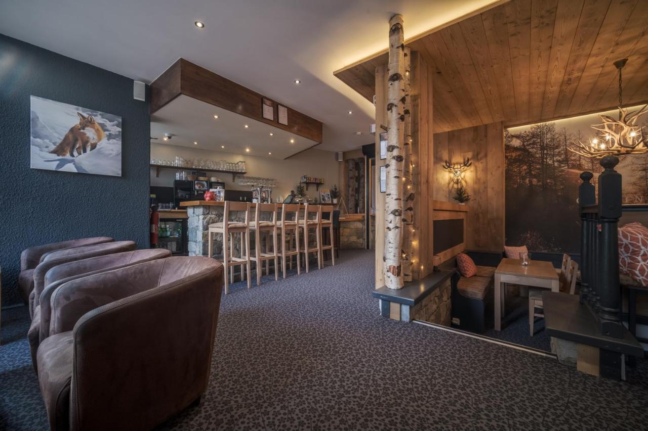 Curling Hotel & Bar Тінь Екстер'єр фото